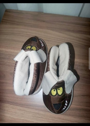 Kahverengi Erkek Çocuk Sıcak Ev Terliği - Görsel 2