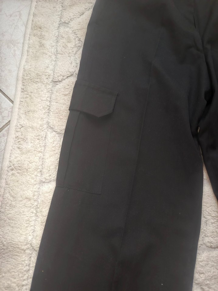 Siyah Rahat Kesim Kadın Kumaş kargo pantolon - Görsel 3