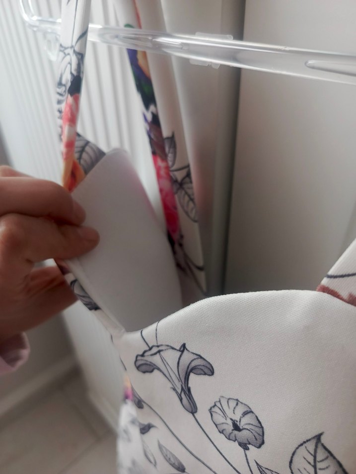 Çiçek Desenli V Yaka Midi Elbise - Görsel 3