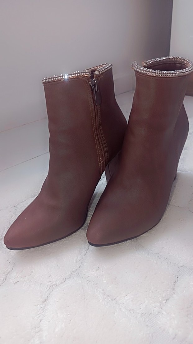 Kahverengi Süet Stiletto Topuklu Kadın Bot - Görsel 4