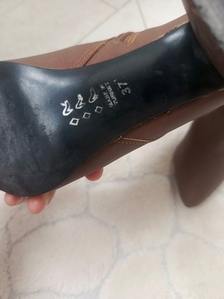 Kahverengi Süet Stiletto Topuklu Kadın Bot - Görsel 5