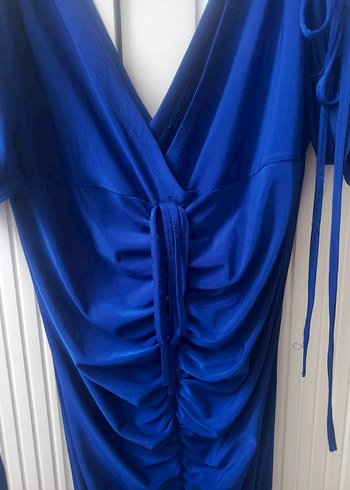 Mavi Drapeli V Yaka Midi Elbise - Görsel 4