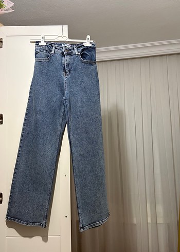 Kadın Mavi Kemerli Normal Kesim Denim Pantolon - Görsel 2