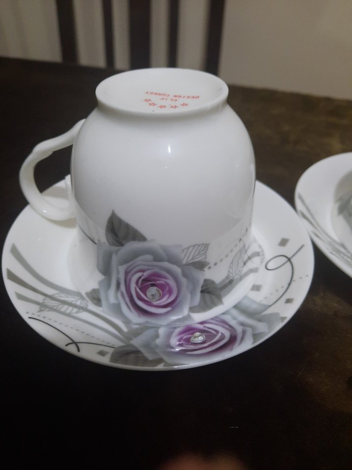 Beyaz Gri Gül Desenli Porselen Fincan Takımı - Görsel 3