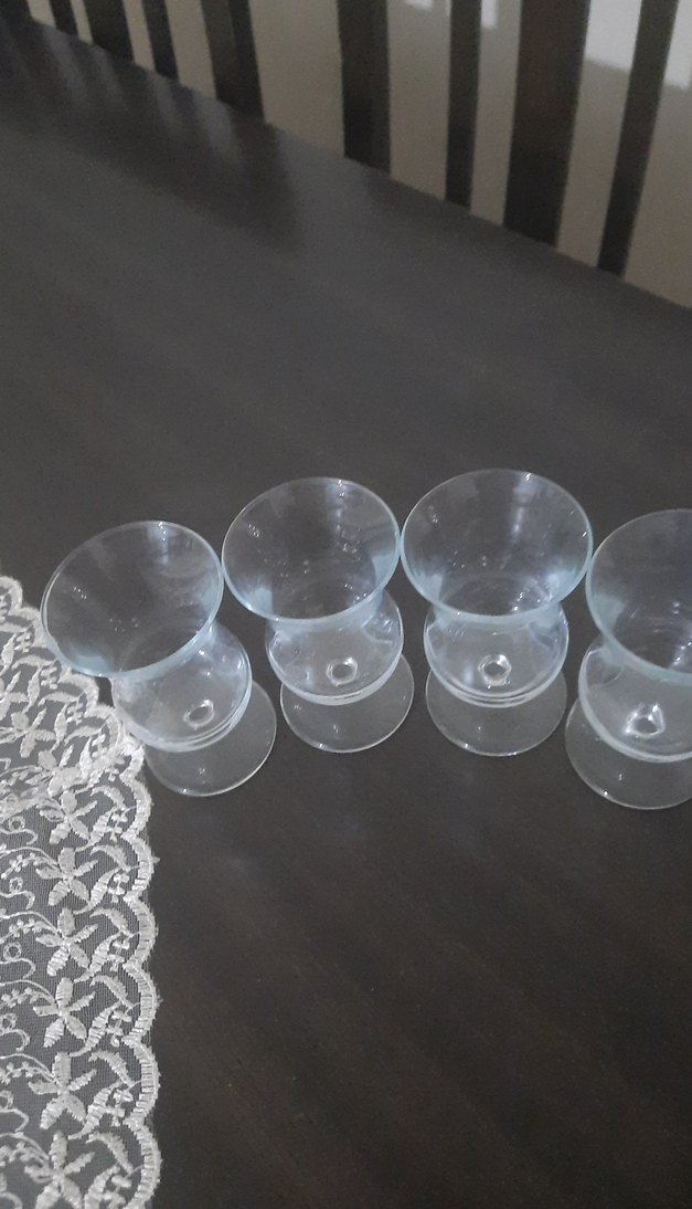 4 Adet Şeffaf Ayaklı Bardak - Görsel 3