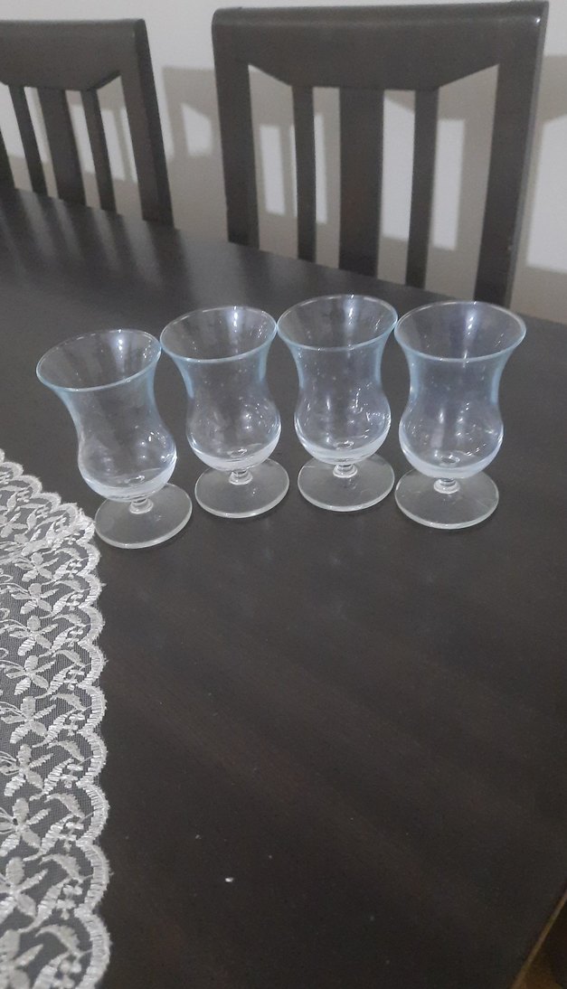 4 Adet Şeffaf Ayaklı Bardak - Görsel 2