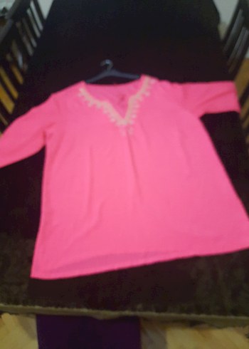 Pembe İşlemeli V Yakalı Uzun büyük beden bulüz - Görsel 4