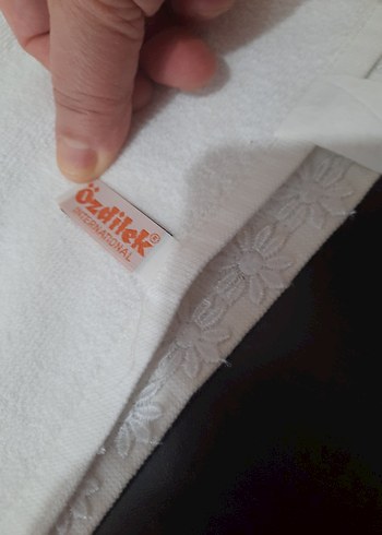 Beyaz Nakışlı banyo el havlusu - Görsel 4