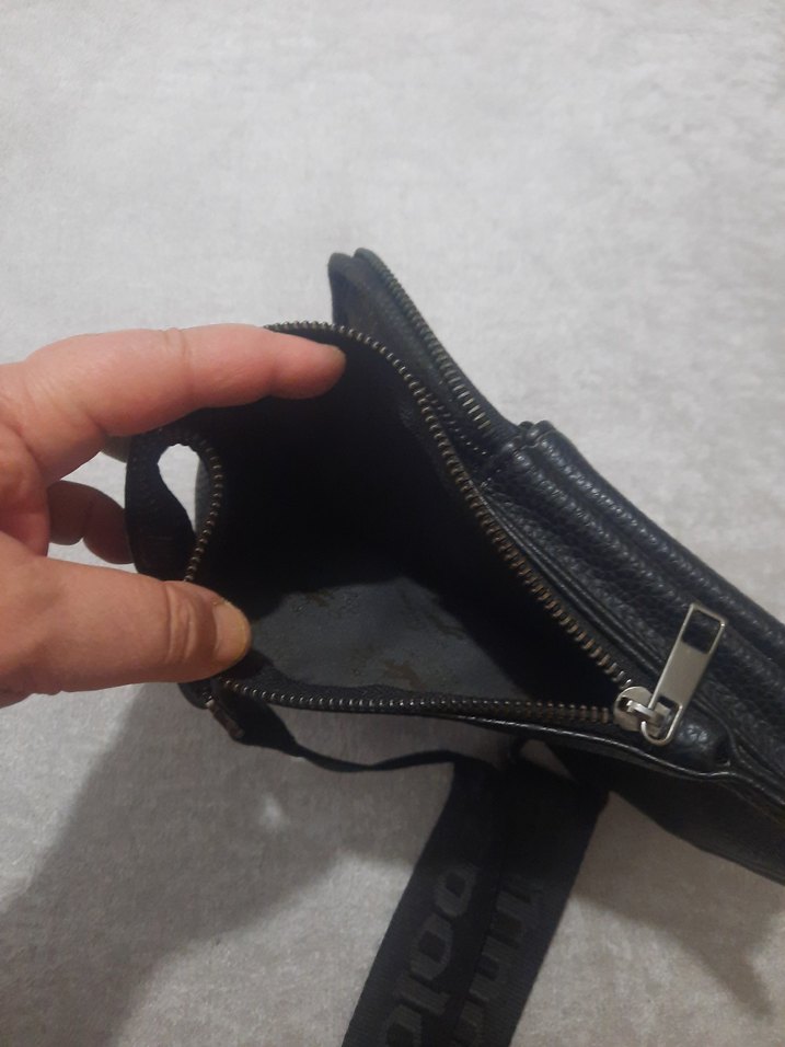 polo marka Siyah Deri Fermuarlı erkek orjinal Çapraz Çanta - Görsel 4