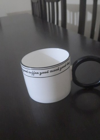 Beyaz Kulplu Gri Yazılı Seramik Kupa - Görsel 2