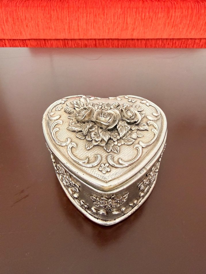 GÜMÜŞ RENK KUTU - Görsel 2