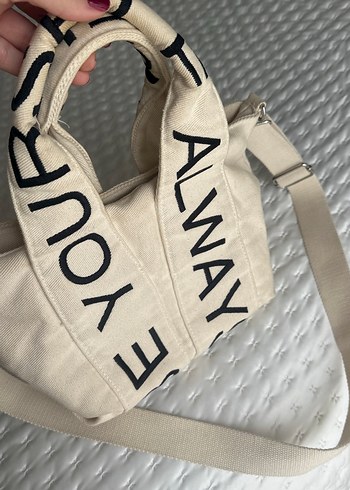 Zara Beyaz Baskılı Kadın Omuz Çantası - Görsel 3