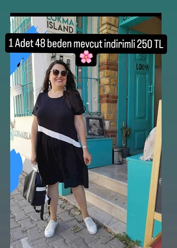 Beyaz Şeritli Elbise