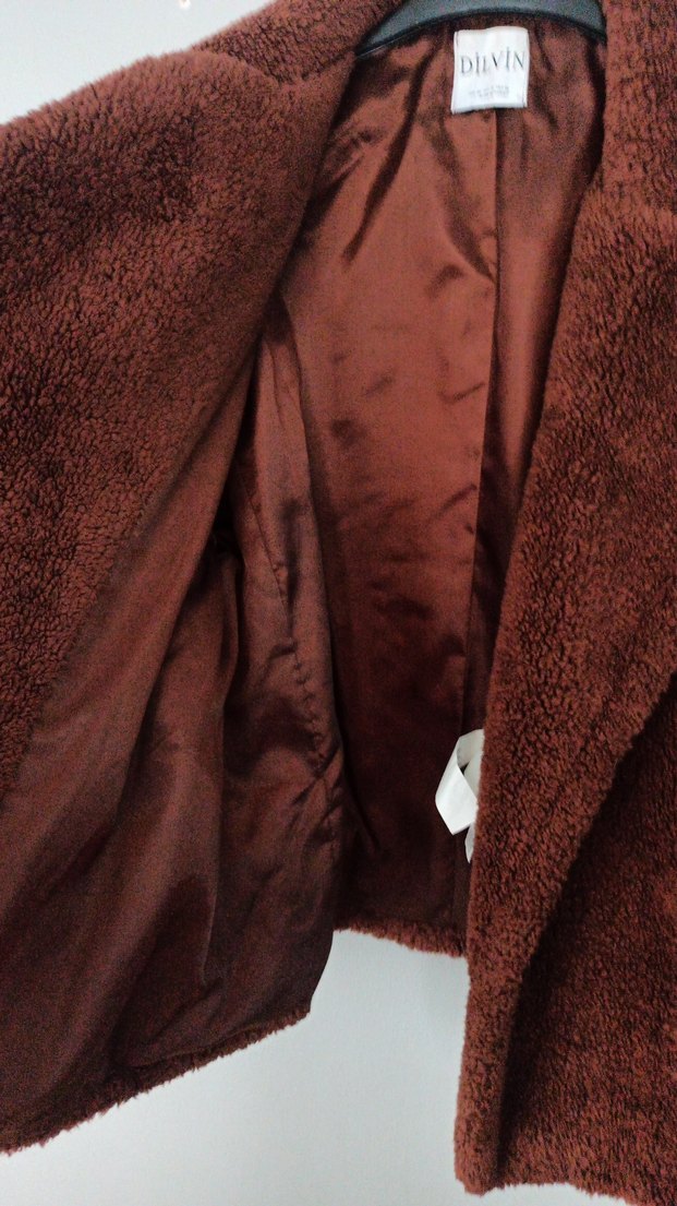 Kahverengi Kürklü Kadın Kısa Mont - Görsel 3