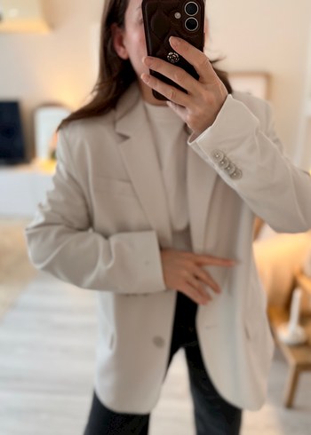 Kadın Beyaz Kuşaklı Midi Blazer - Görsel 3