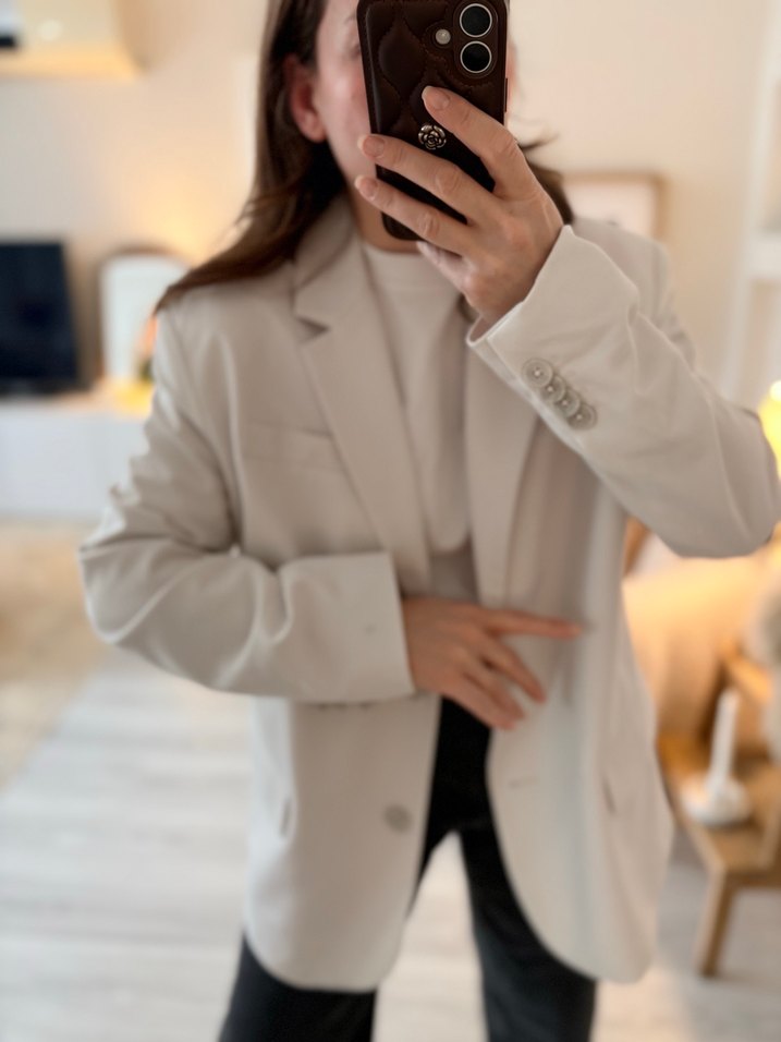 Kadın Beyaz Kuşaklı Midi Blazer - Görsel 3