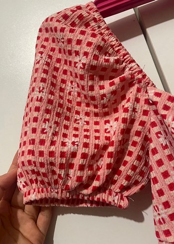 Kırmızı Bağcıklı Mini Bluz - Görsel 3