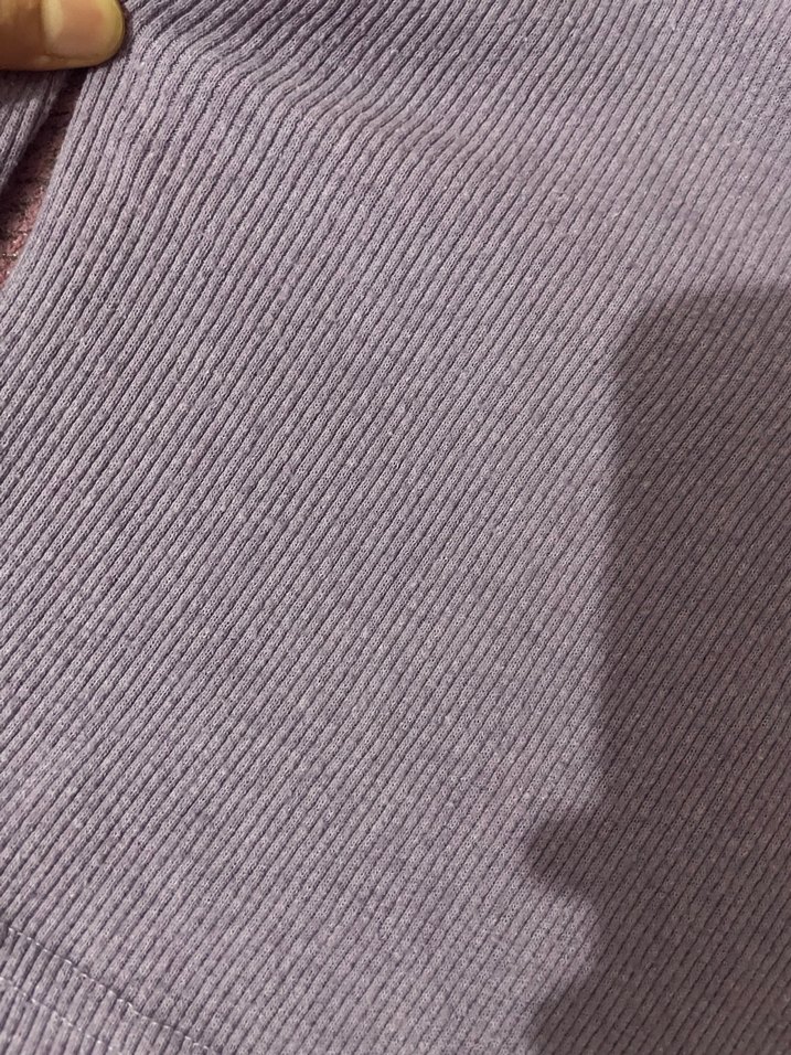 V Yaka Gri Kadın Crop Top - Görsel 3