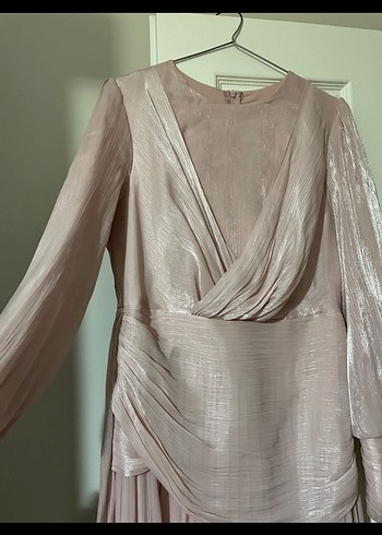 Pudra Renk Uzun Pilili Abiye Elbise - Görsel 2