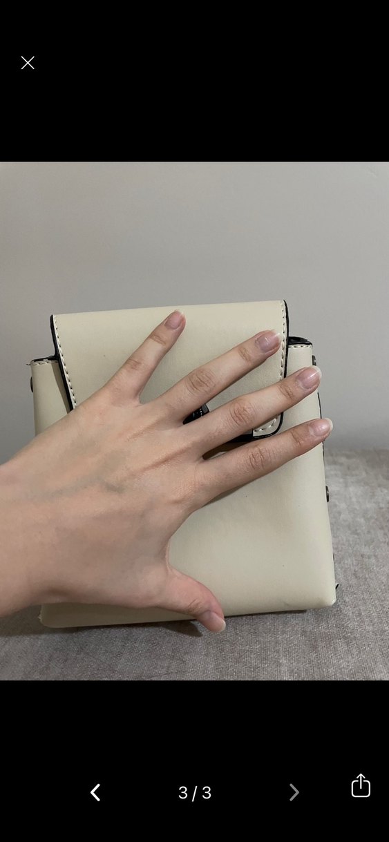 Zincir Detaylı Beyaz Deri Kadın Çanta - Görsel 3