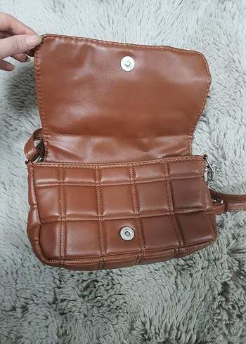 Kahverengi Deri Tokalı Kadın Çanta - Görsel 3