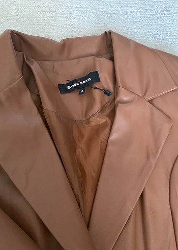 Düğmeli Kahverengi Kadın Deri Ceket - Görsel 4