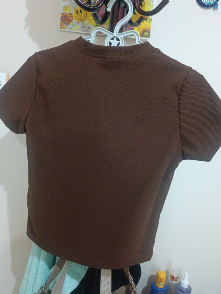 Kahverengi Kısa Kollu Kadın Tişört - Görsel 2