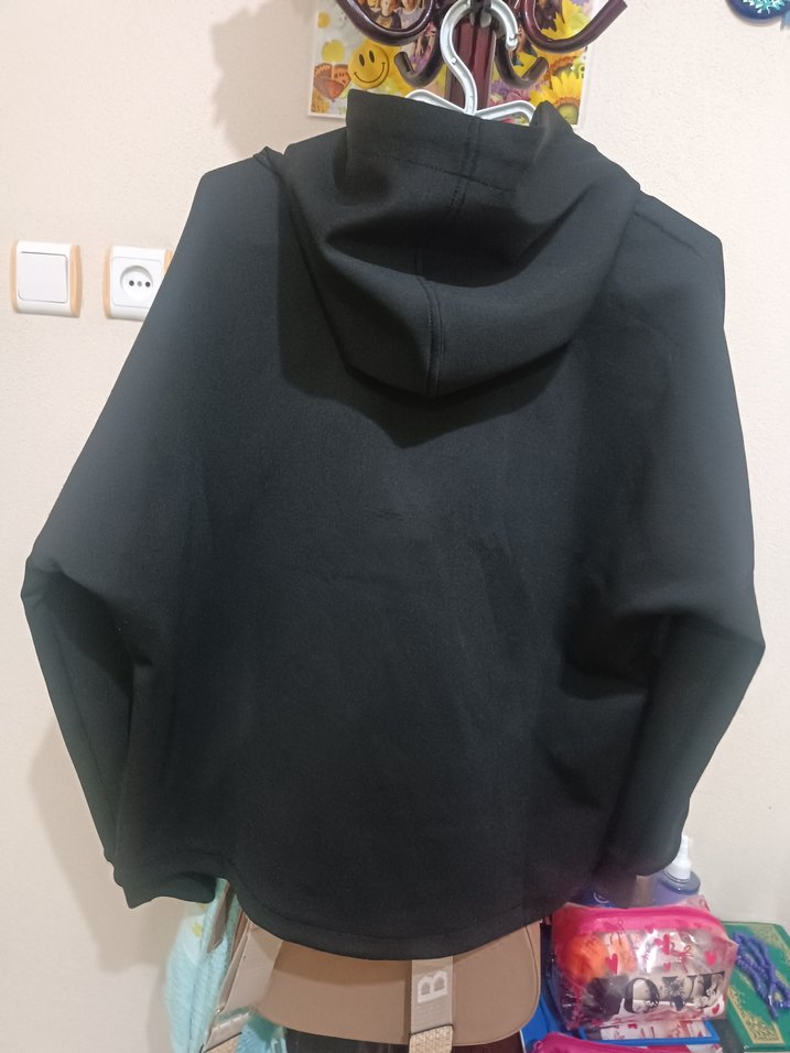 Siyah Kemerli Yüksek Yakalı Kadın Sweatshirt - Görsel 2