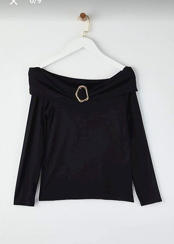 Tokalı Siyah Kayık Yaka Kadın Bluz - Görsel 5