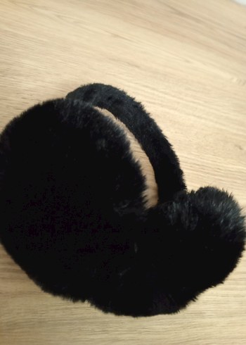 Siyah Kürk Detaylı Kulaklık - Görsel 2