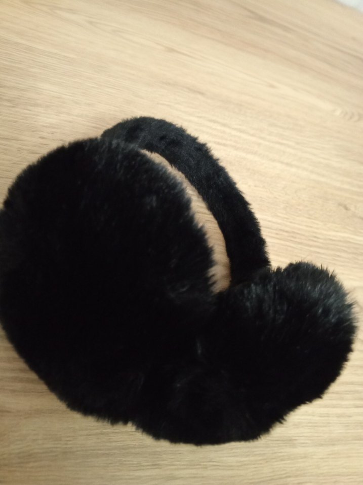 Siyah Kürk Detaylı Kulaklık - Görsel 2