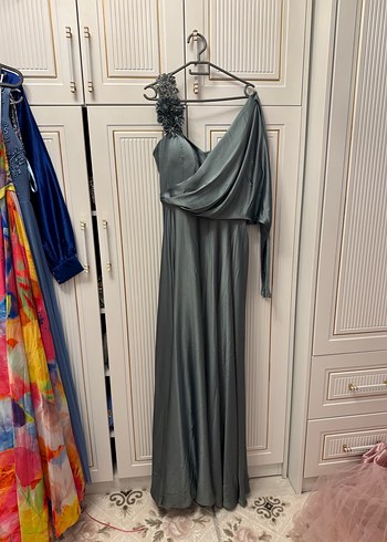 V Yaka Uzun Kollu Kadın Abiye Elbise - Görsel 2