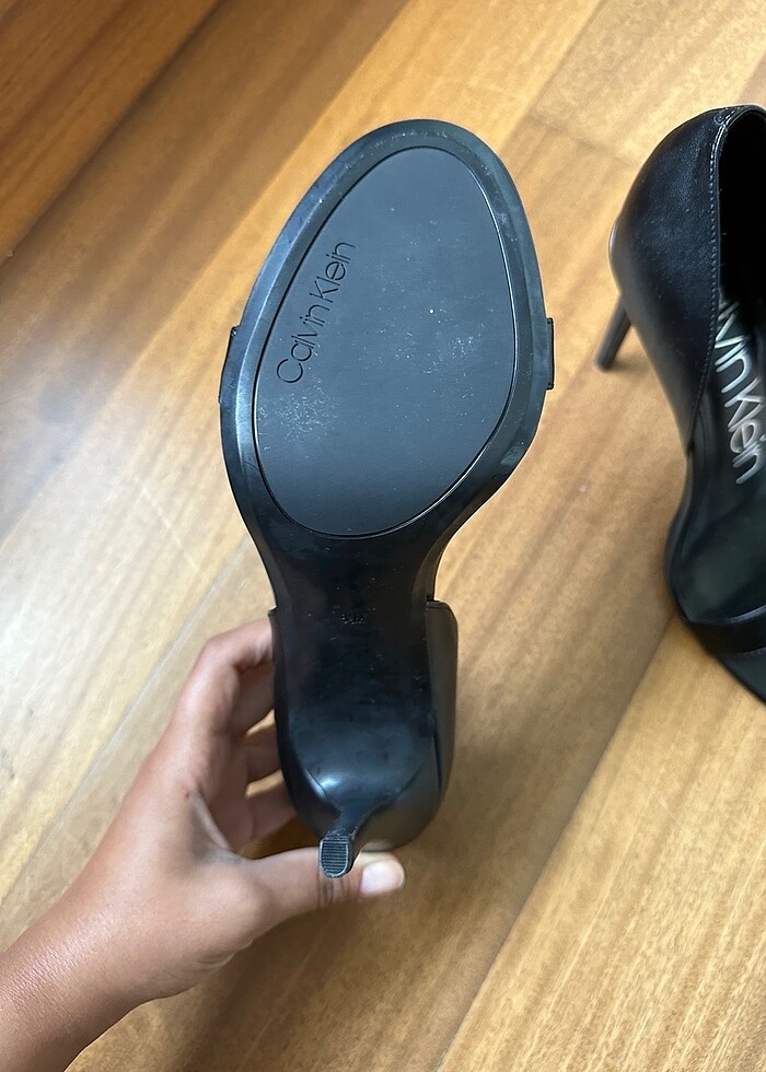 Topuklu ayakkabı - Görsel 3