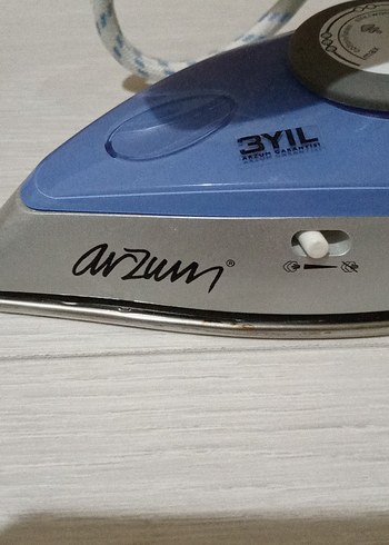 Mavi ve Gri Arzum küçük boy buharlı ütü - Görsel 2