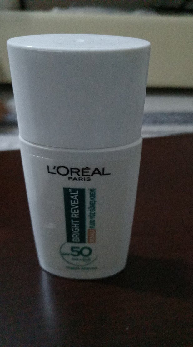 L'Oréal Bright Reveal SPF 50 Renkli Güneş Kremi - Görsel 3
