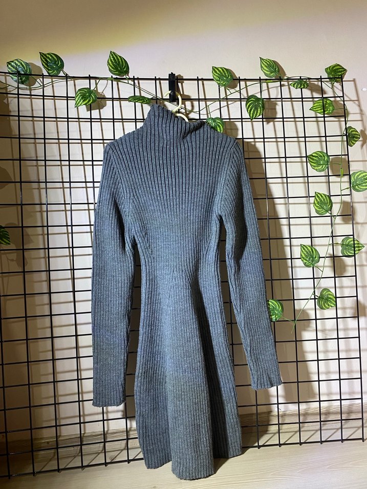 Gri Uzun Kollu Boğazlı Triko Kadın Kazak - Görsel 2