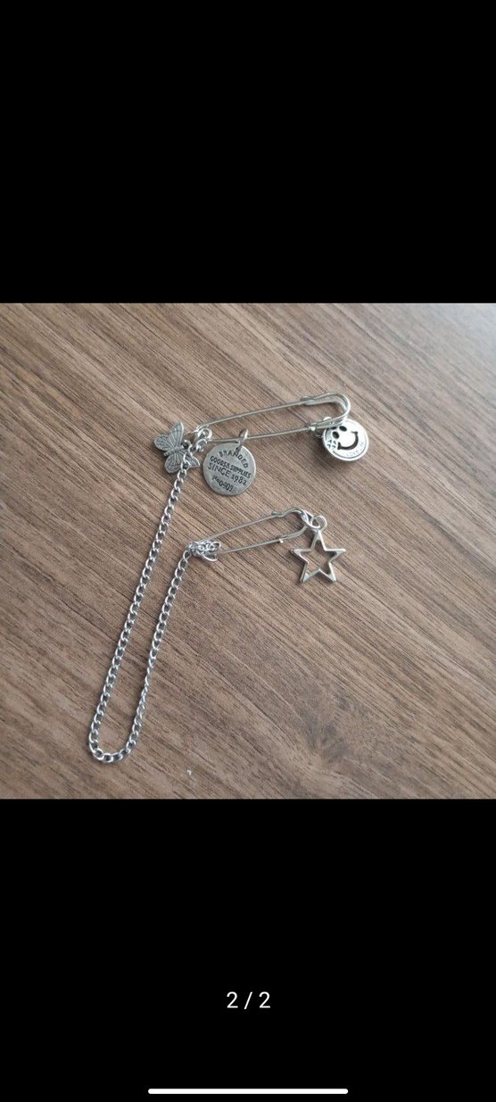 Gotik iğneli zincirli charm - Görsel 2