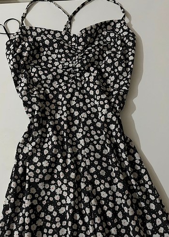 Çiçek Desenli Siyah Midi Elbise - Görsel 2