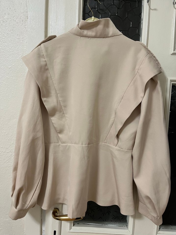 Düğmeli Bej Midi Kadın Ceket - Görsel 2