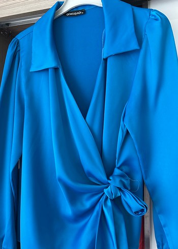 Parlak Mavi Kadın Saten Kuşaklı Bluz - Görsel 2