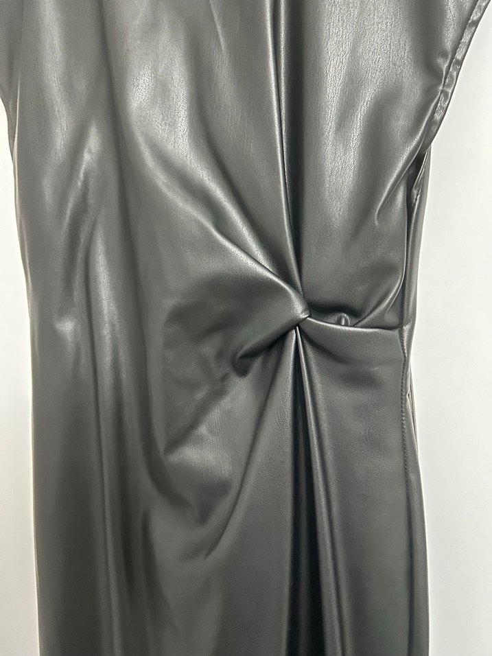 Deri  Elbise - Görsel 2