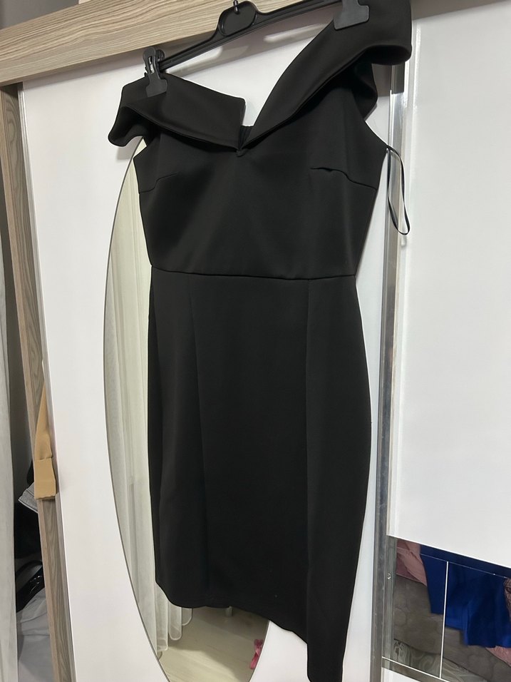 Siyah elbise - Görsel 2