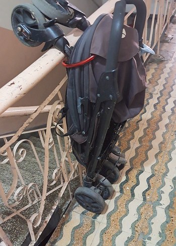 Siyah Bebek Arabası - Görsel 4