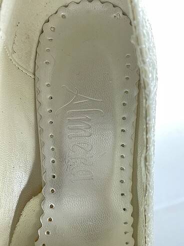 36 Beden çeşitli Renk PreLoved Stiletto %70 İndirimli.