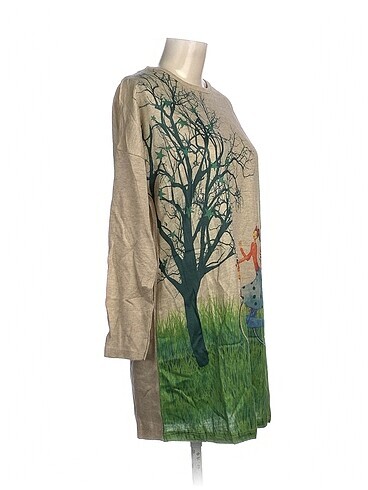 Diğer PreLoved Tunik %70 İndirimli.
