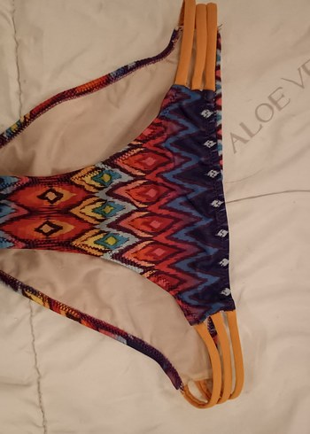 Renkli Bağcıklı Bohem Bikini Takımı - Görsel 2