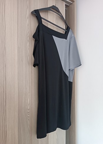 Asimetrik Siyah Gri Midi Elbise - Görsel 2