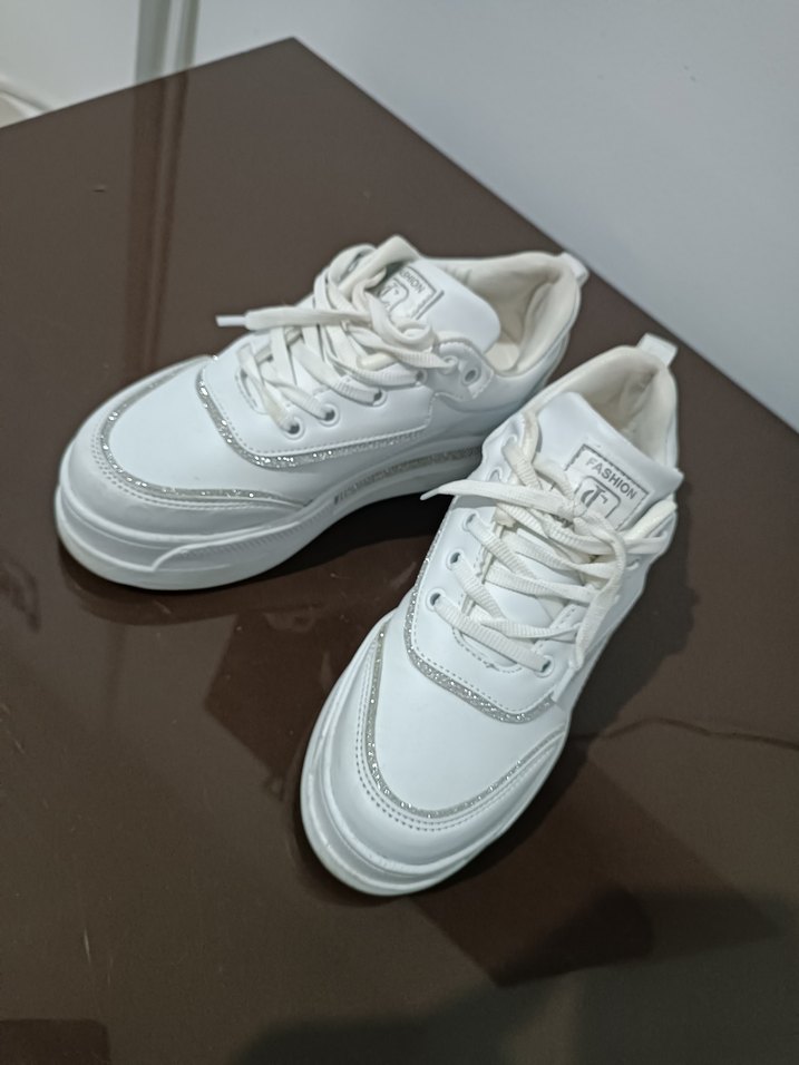 Beyaz Platform Topuklu Spor Ayakkabı - Görsel 3