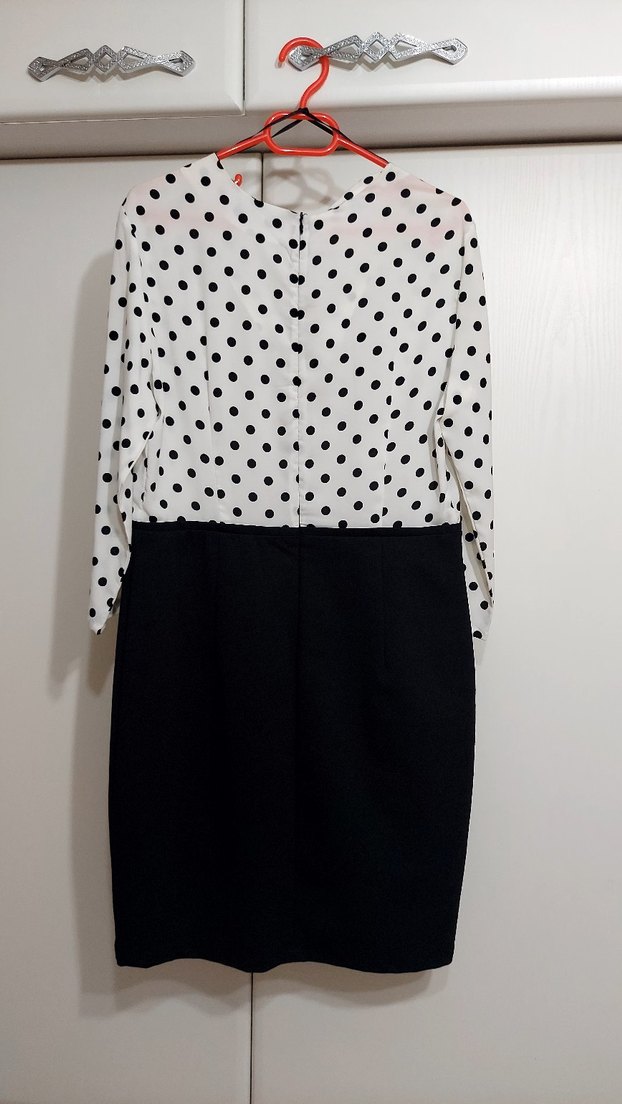 Puantiye Desenli Midi Ofis Elbisesi - Görsel 2