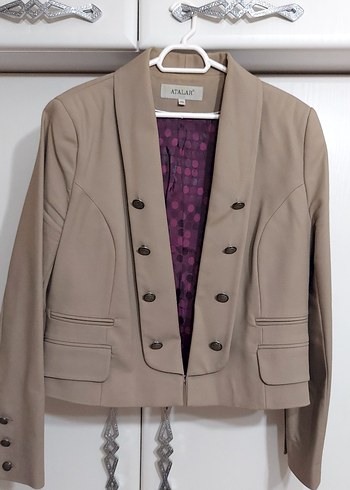 42 beden Kadın Ceketler - Görsel 3